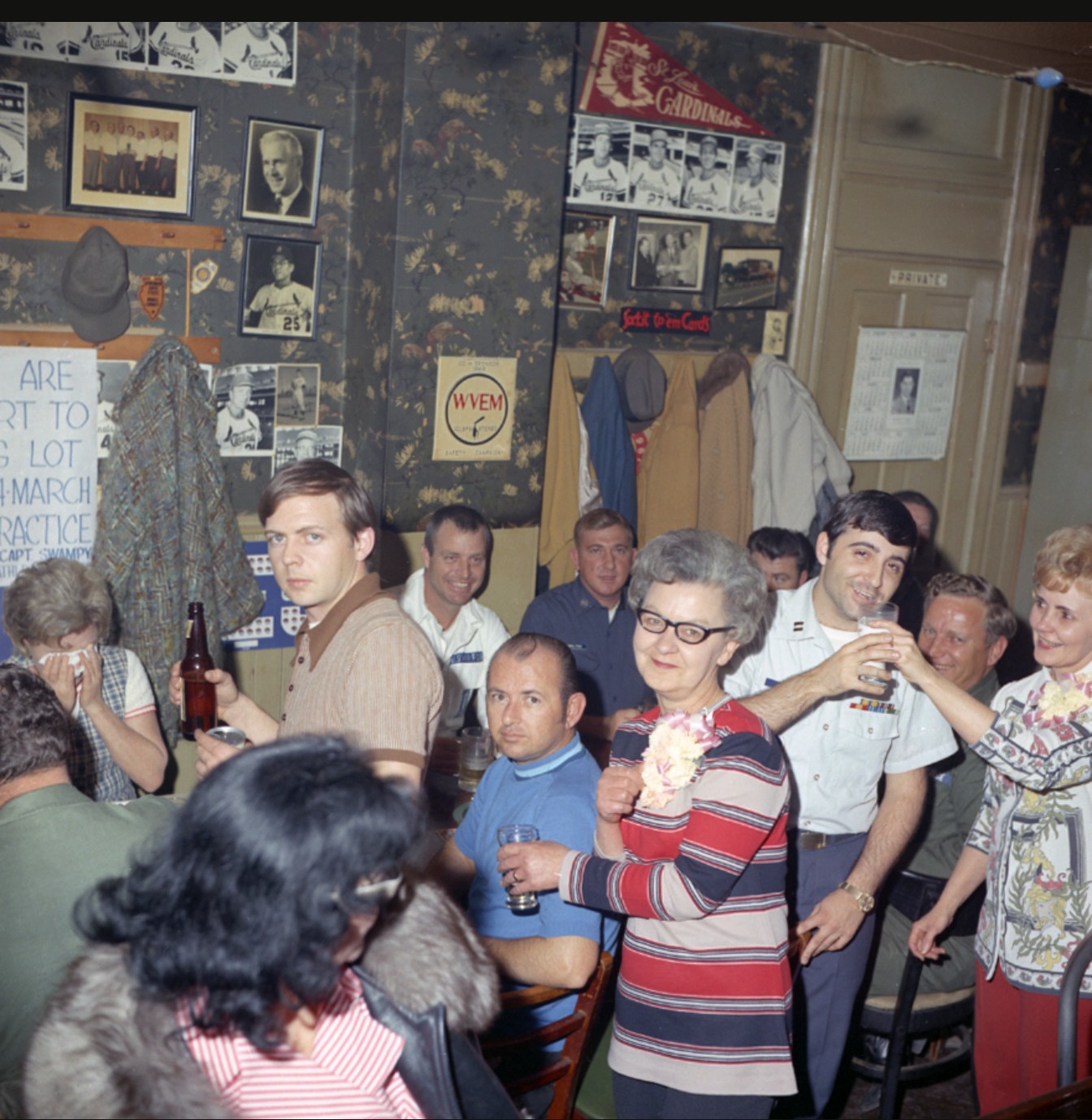Inside Franny's Tavern 1972 Springfield Illinois crowd Cardinals memorabilia